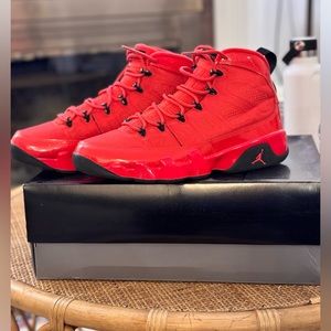 Air Jordan 9 “Chile Red” Barely Worn